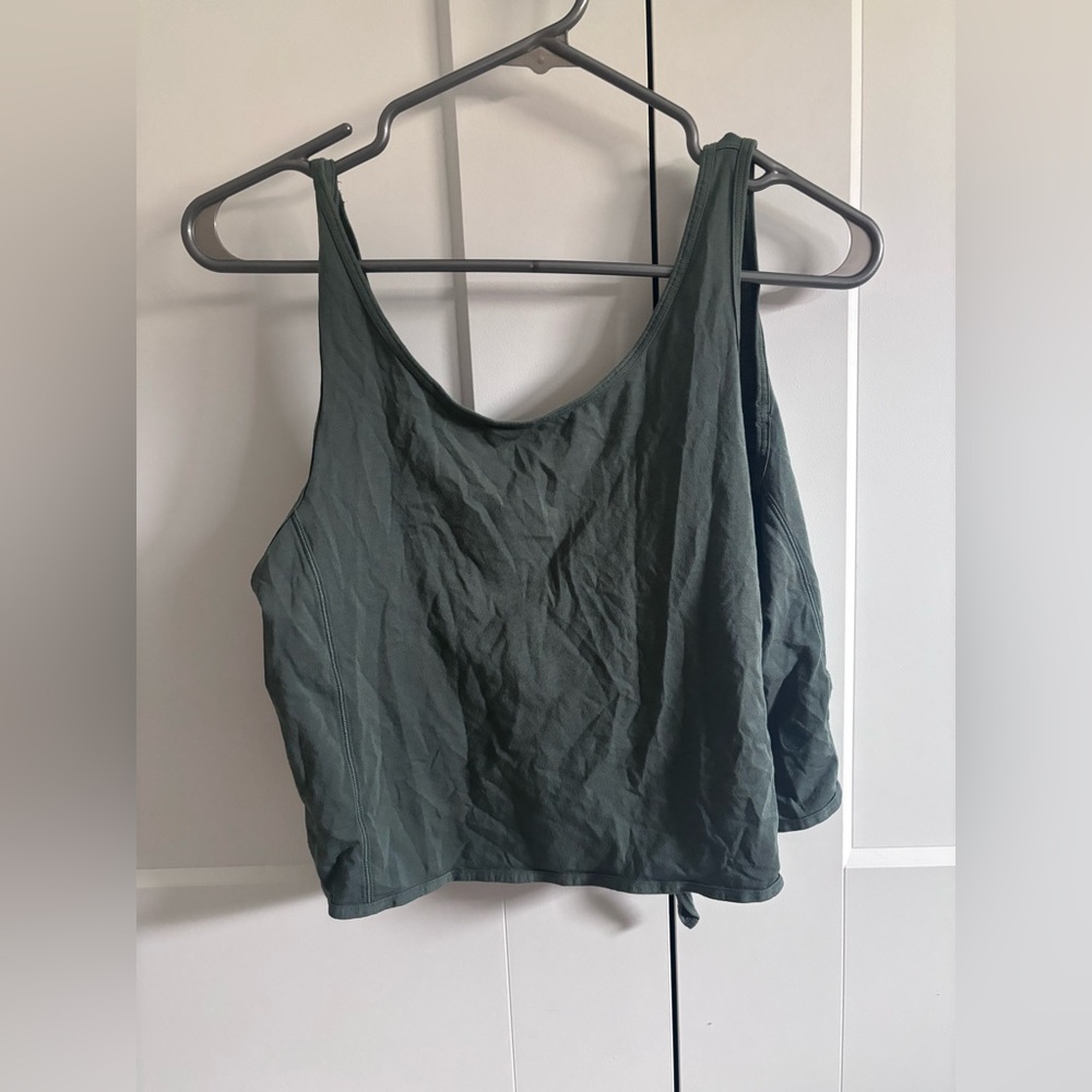 🌱 lululemon it’s a tie tank